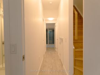 13 - 176 CLONMORE Dr