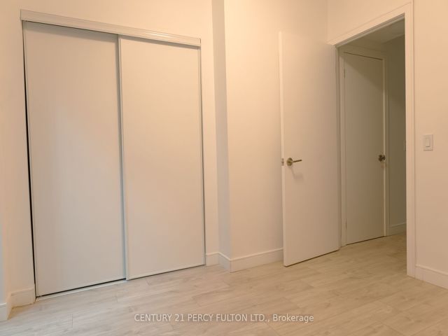 13 - 176 CLONMORE Dr