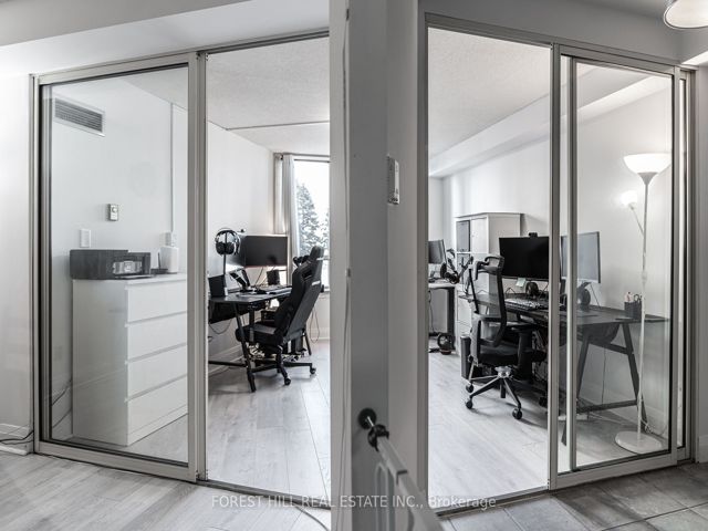 213 - 175 Bamburgh Circ