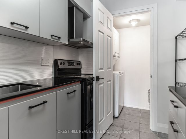 213 - 175 Bamburgh Circ