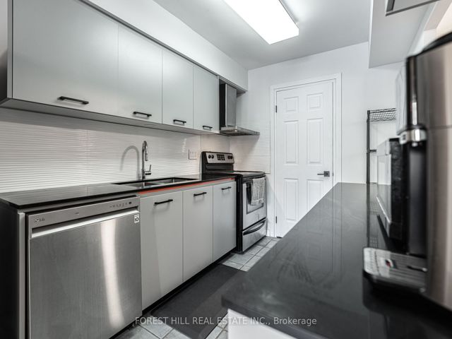 213 - 175 Bamburgh Circ
