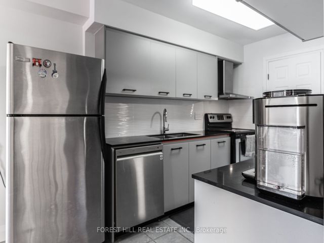 213 - 175 Bamburgh Circ