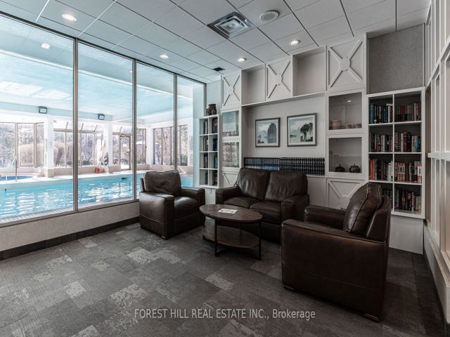 213 - 175 Bamburgh Circ