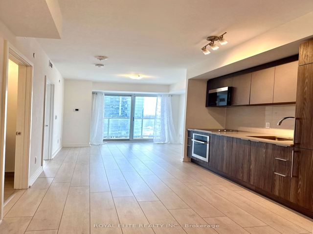1619 - 2031 Kennedy Rd