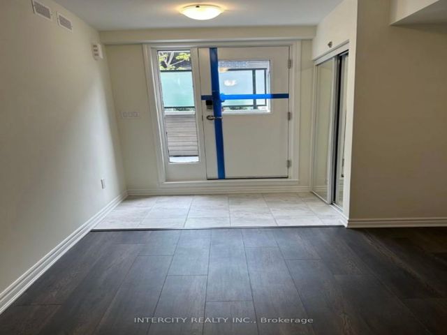 319 - 2787 Eglinton Ave E