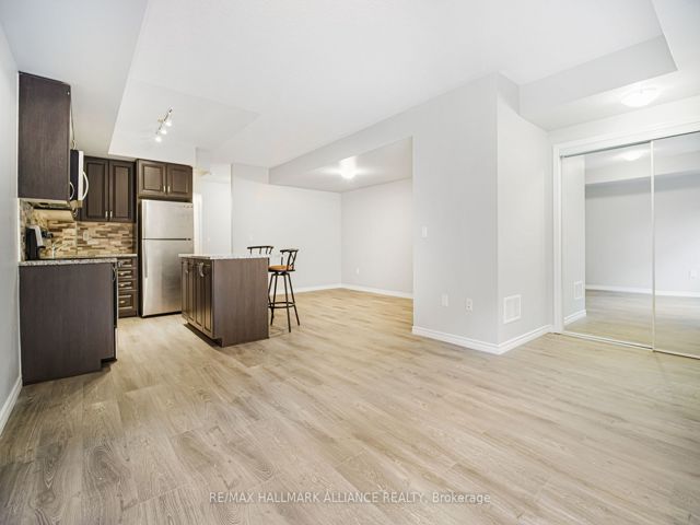 111 - 8835 Sheppard Ave E