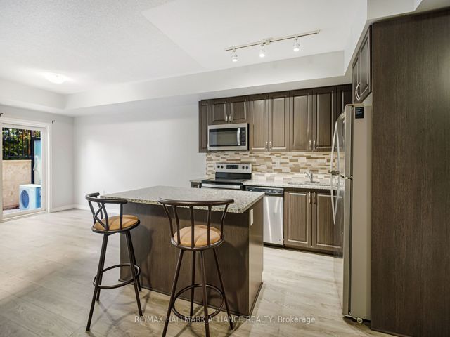 111 - 8835 Sheppard Ave E