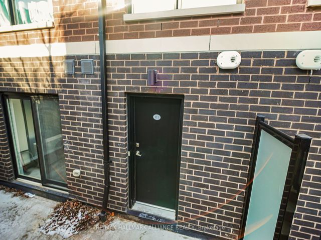111 - 8835 Sheppard Ave E