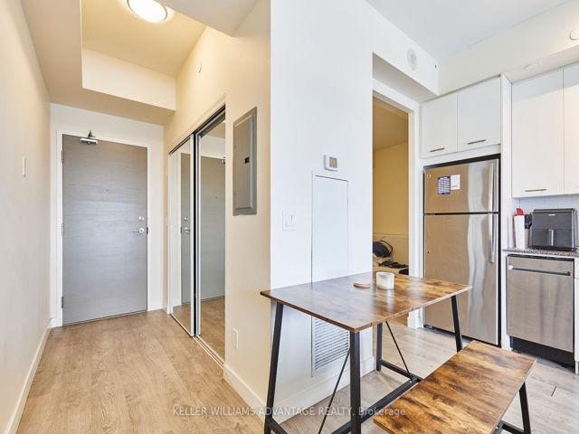 813 - 2055 Danforth Ave E