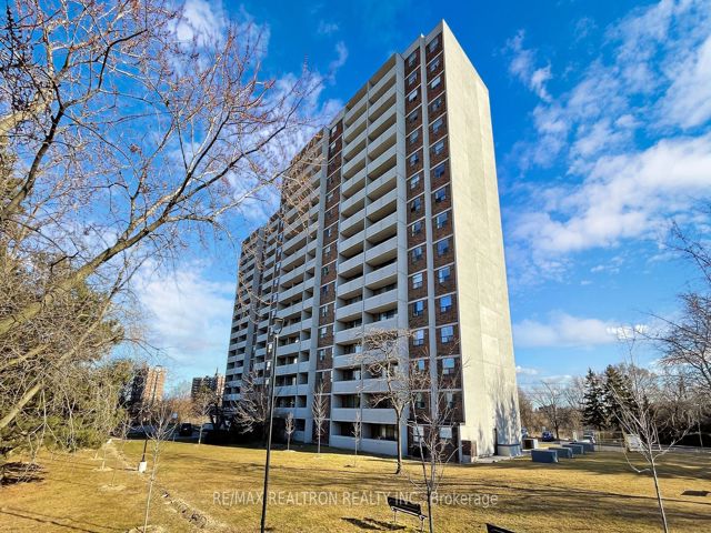 1701 - 301 Prudential Dr
