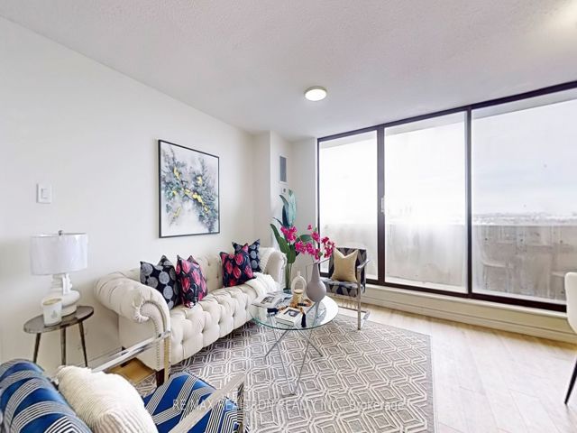 1701 - 301 Prudential Dr