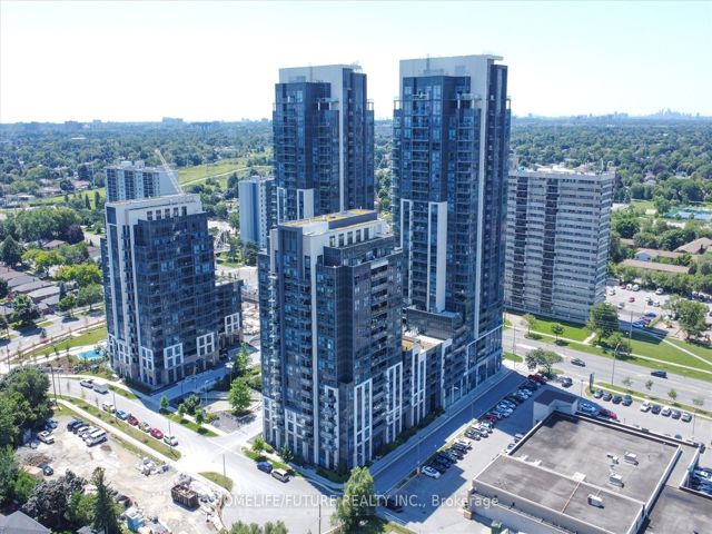 213 - 30 Meadowglen Pl