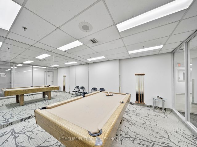 1516 - 4725 Sheppard Ave E