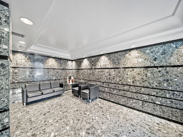 1516 - 4725 Sheppard Ave E