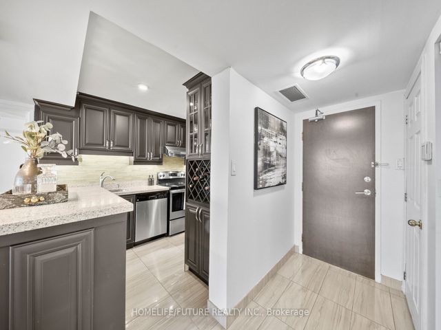 1516 - 4725 Sheppard Ave E