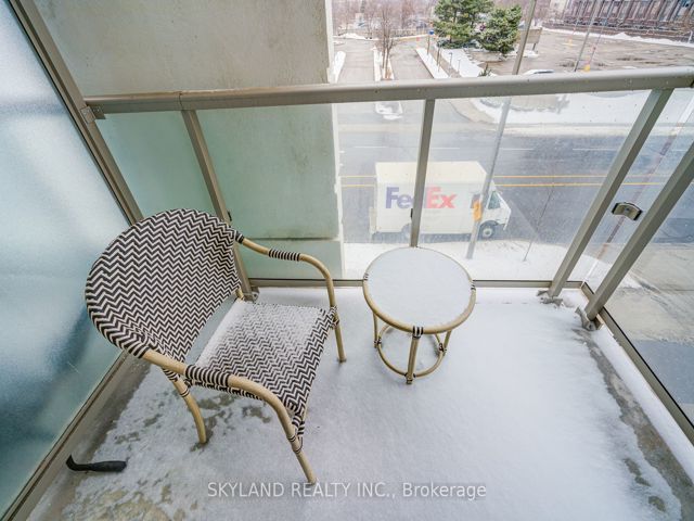 317 - 2033 Kennedy Rd