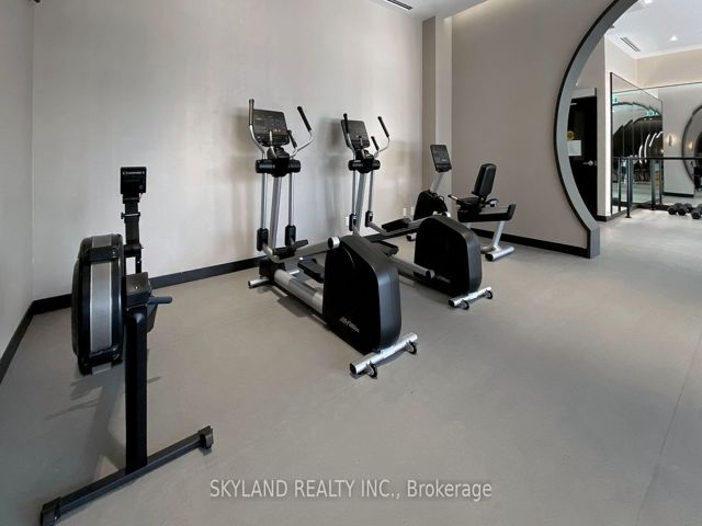 317 - 2033 Kennedy Rd