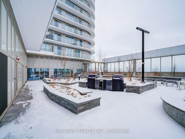 317 - 2033 Kennedy Rd