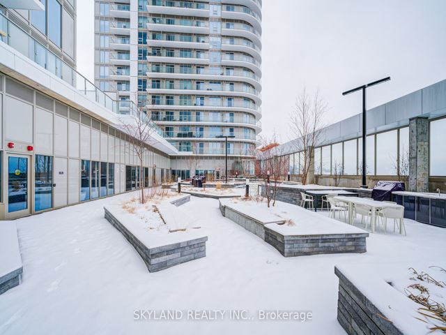317 - 2033 Kennedy Rd