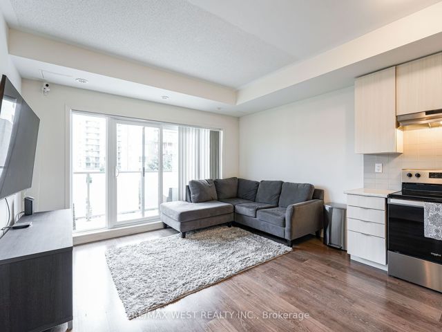 309 - 5131 Sheppard Ave E