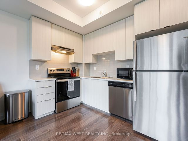 309 - 5131 Sheppard Ave E