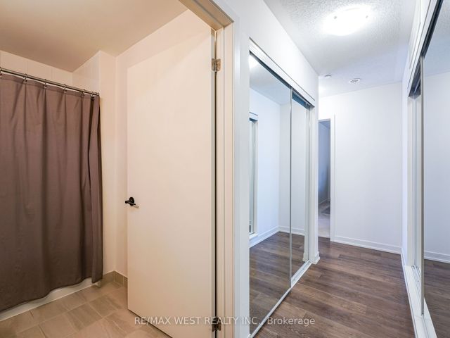 309 - 5131 Sheppard Ave E