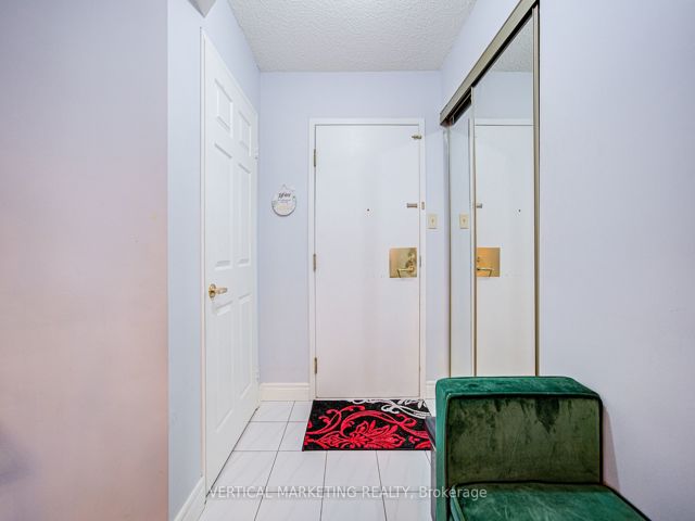 1408B - 3231 Eglinton Ave E