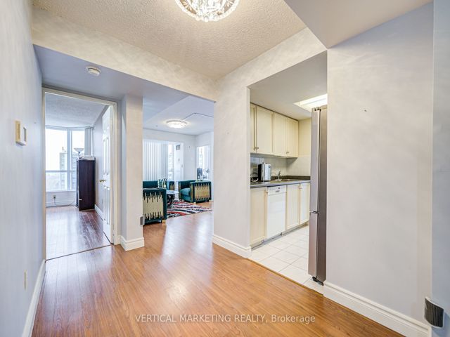 1408B - 3231 Eglinton Ave E