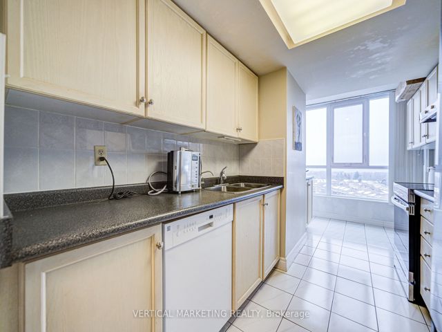 1408B - 3231 Eglinton Ave E