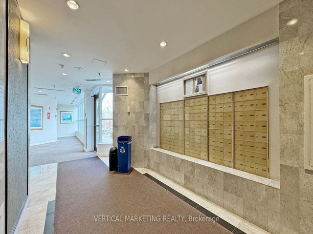 1408B - 3231 Eglinton Ave E
