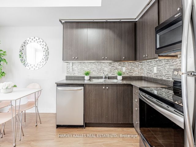 8 - 1365 Neilson Rd