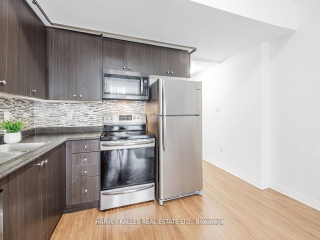 8 - 1365 Neilson Rd