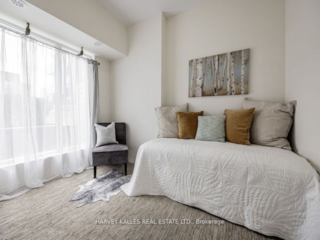 8 - 1365 Neilson Rd