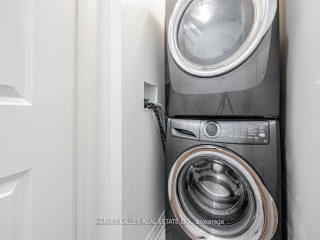 8 - 1365 Neilson Rd