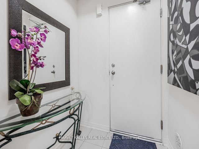 8 - 1365 Neilson Rd