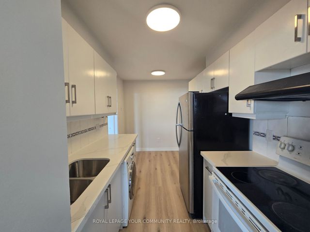 3404 - 3 Massey Sq