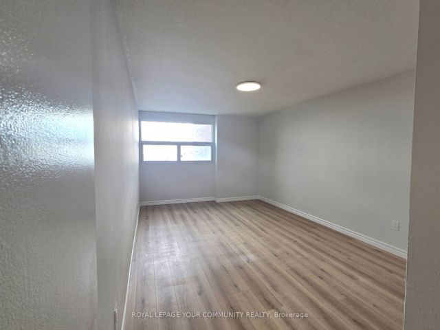 3404 - 3 Massey Sq