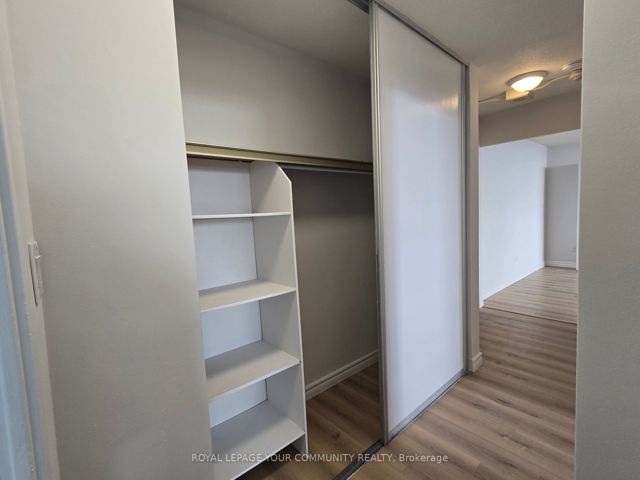 3404 - 3 Massey Sq