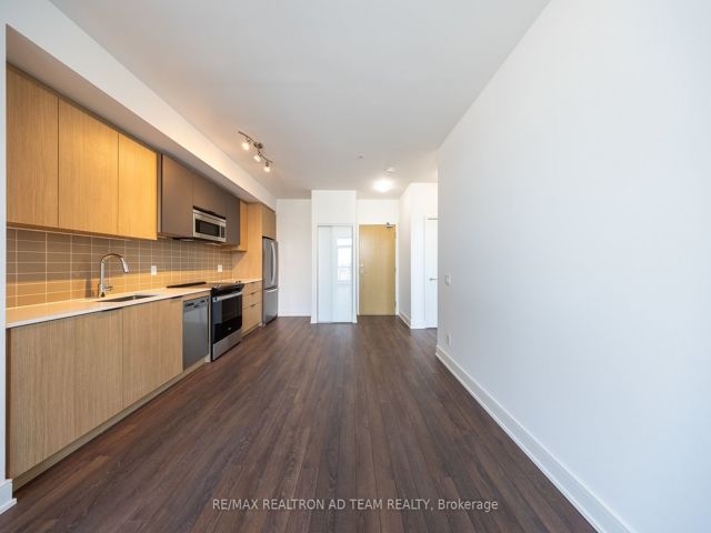 1201 - 1350 Ellesmere Rd