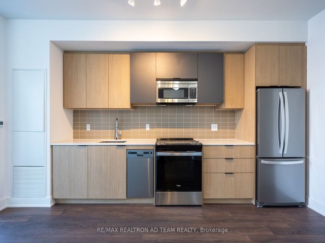 1201 - 1350 Ellesmere Rd