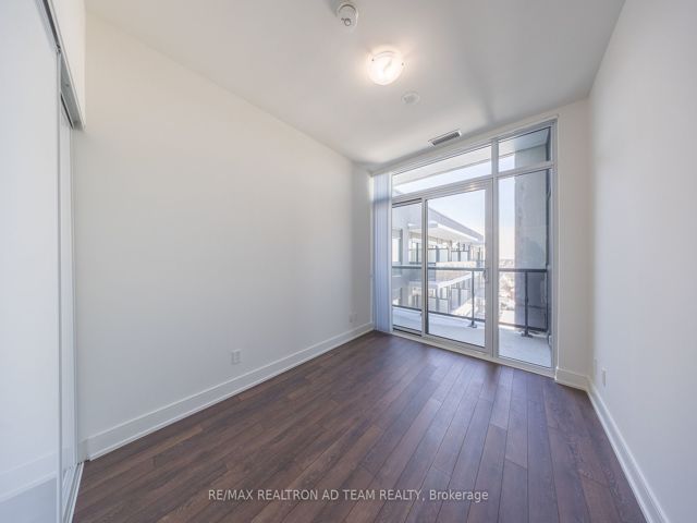 1201 - 1350 Ellesmere Rd