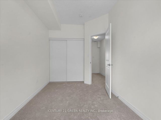 18 - 155 Tapscott Rd