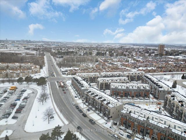 18 - 155 Tapscott Rd