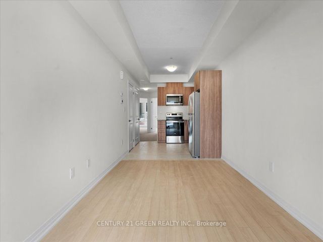 18 - 155 Tapscott Rd