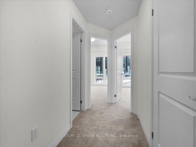 18 - 155 Tapscott Rd