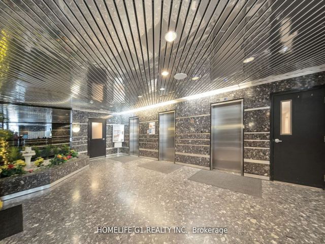 913 - 4727 Sheppard Ave E