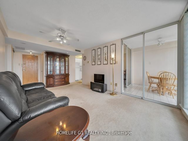 913 - 4727 Sheppard Ave E