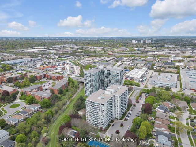 913 - 4727 Sheppard Ave E