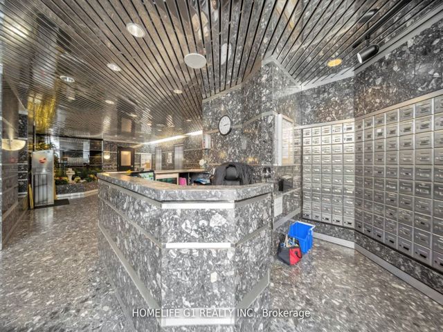 913 - 4727 Sheppard Ave E