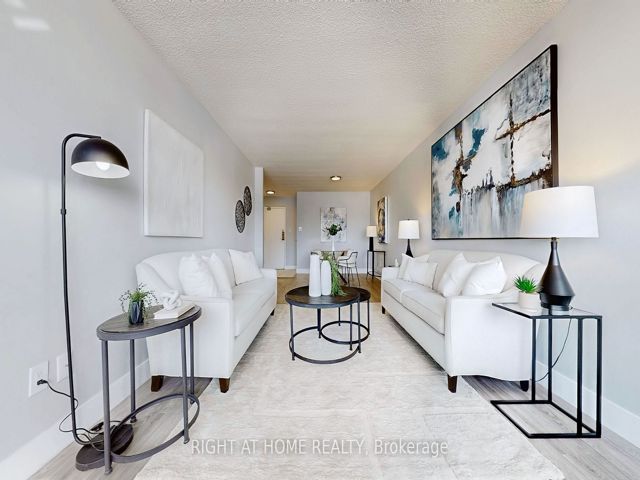 702 - 3151 Bridletowne Circ